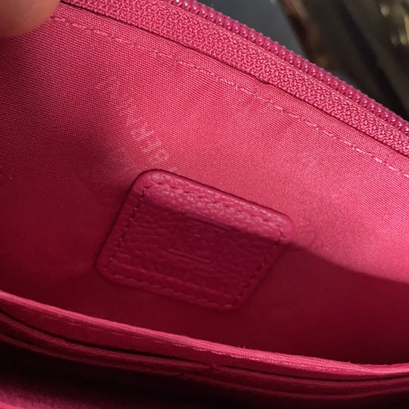 - Giani Bernini Pink Leather Wristlet Wallet with Crossbody Purse Strap - Picture 8 of 8